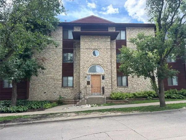 25 Lincoln Avenue #13, Iowa City, IA 52246