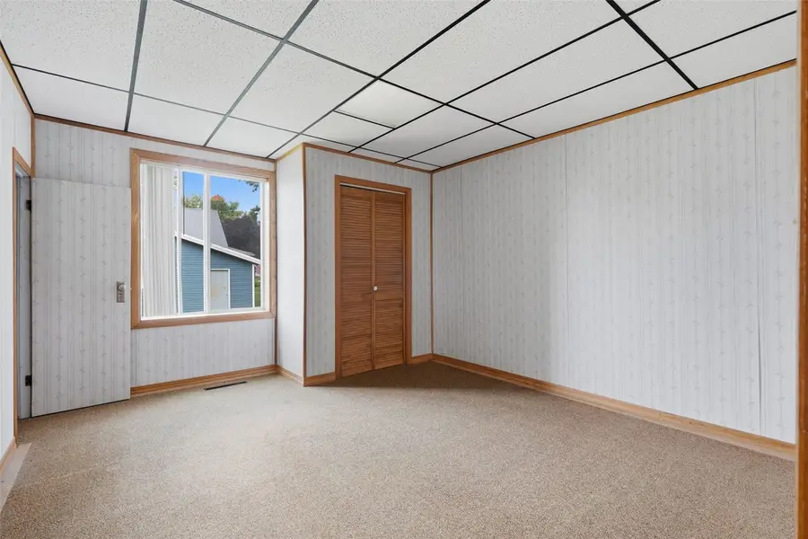 14 Greene Street, Walker, IA 52352 - #3