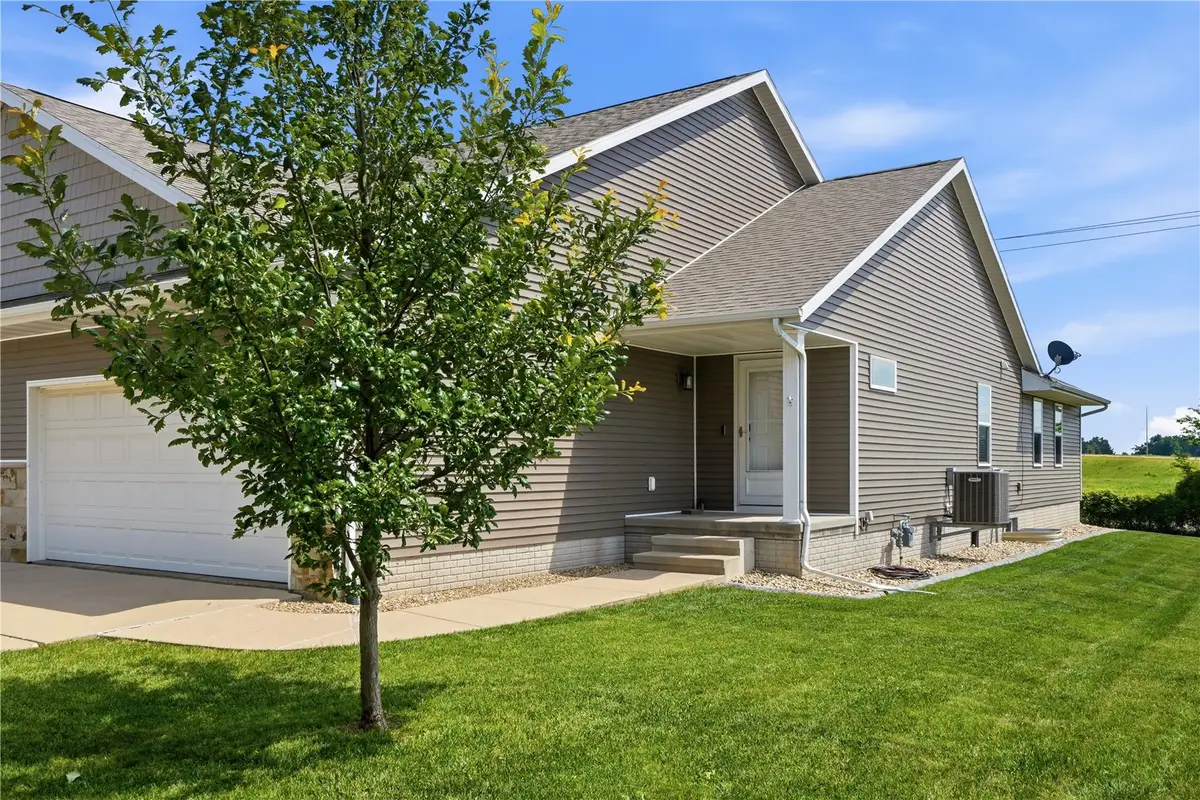 5613 Dostal Drive, Cedar Rapids, IA 52404 - #1