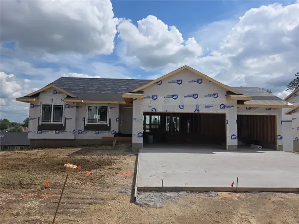 1833 Holly Meadow Avenue Sw, Cedar Rapids, IA 52404