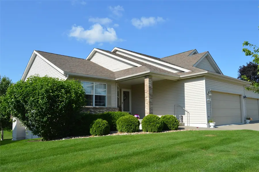 6326 Quail Ridge Drive Sw, Cedar Rapids, IA 52404 - #3