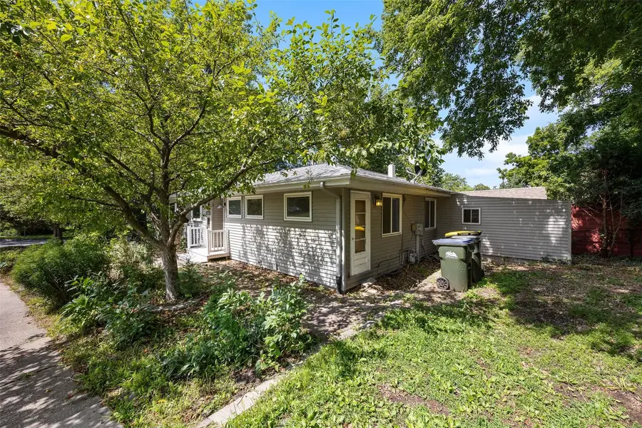 1825 Morningside Drive, Iowa City, IA 52245 - #2