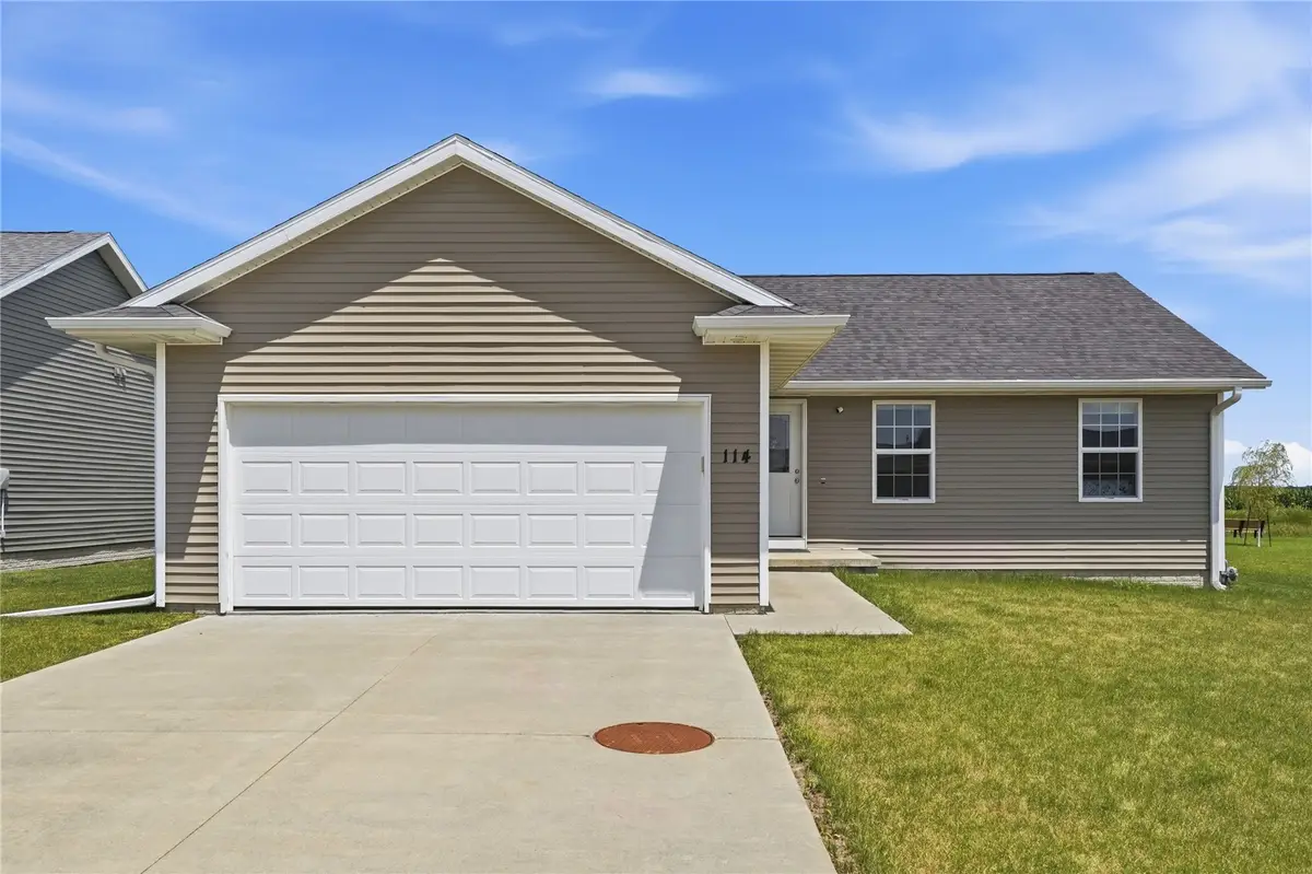 114 Blue Jay Avenue, Vinton, IA 52349 - #1