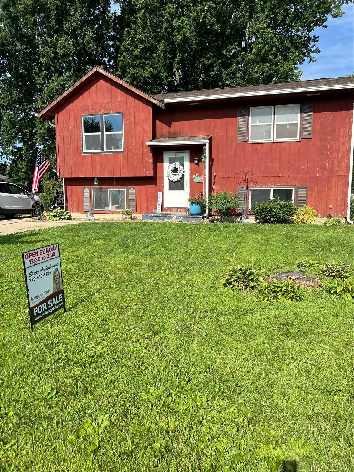 505 Maplewood Drive, Center Point, IA 52213 - #1