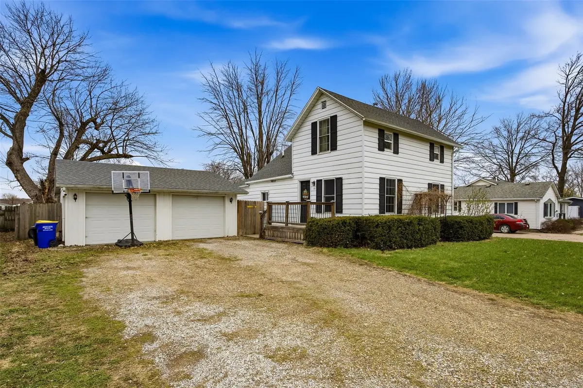 126 C Avenue, Kalona, IA 52247 - #1