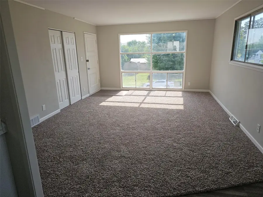 1212 16th Street Sw, Cedar Rapids, IA 52404 - #2