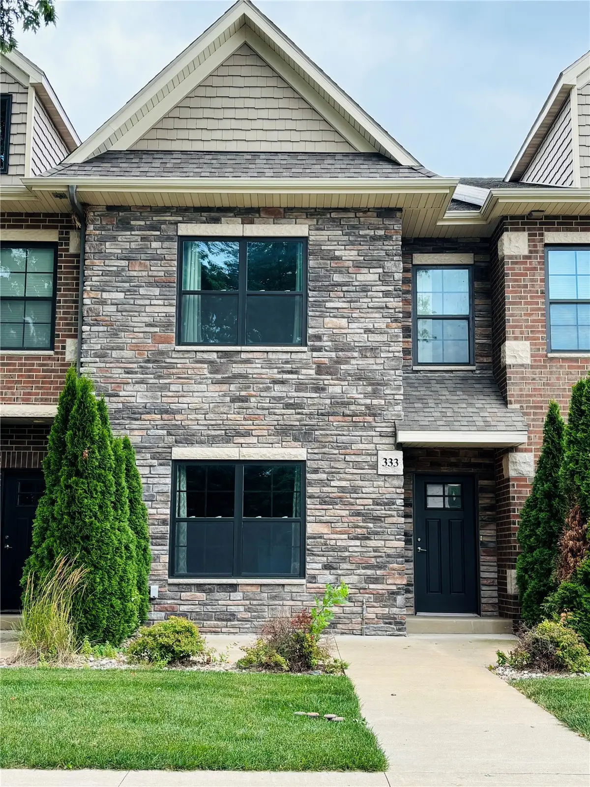 333 E Main St, Solon, IA 52333 - #1