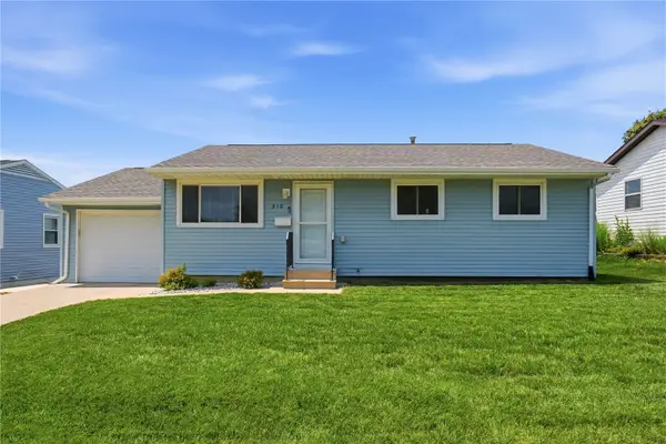 310 Peace Avenue, Cedar Rapids, IA 52405
