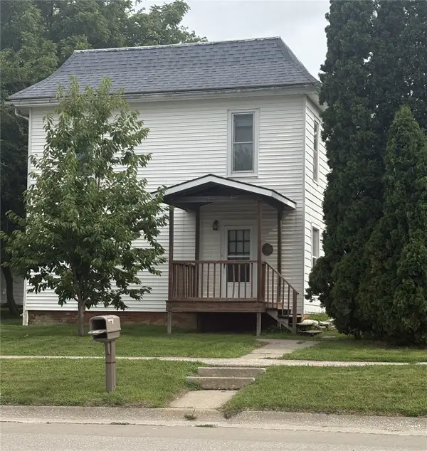 114 W Oak Street, North English, IA 52316