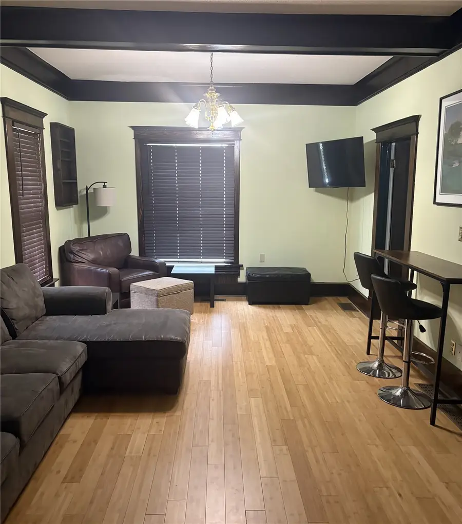 114 W Oak Street, North English, IA 52316 - #3
