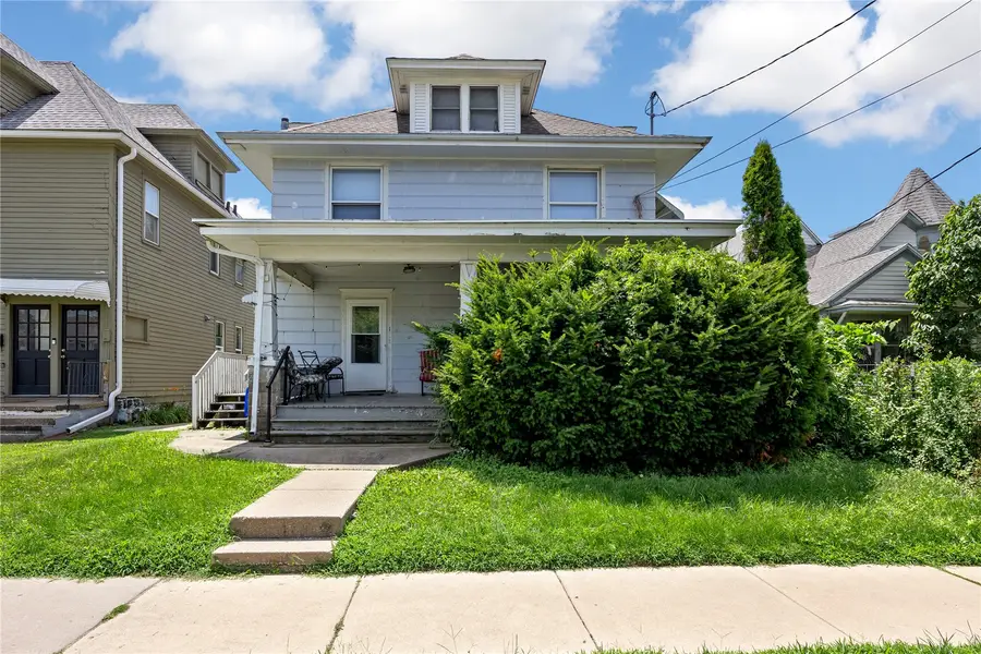 525 Iowa Avenue, Iowa City, IA 52240 - #2