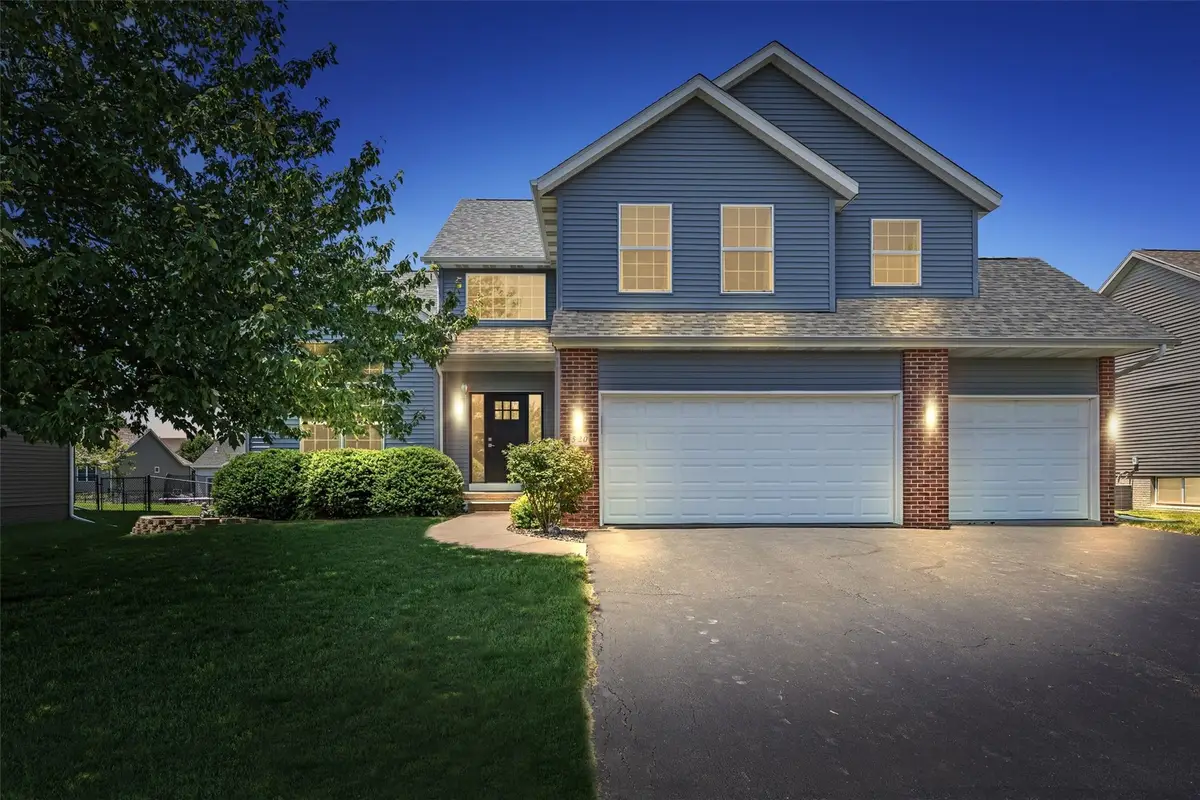 520 Westridge Drive Sw, Cedar Rapids, IA 52404 - #1