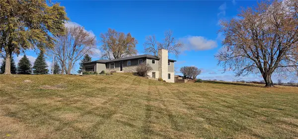 4065 Labarge Road, Central City, IA 52214