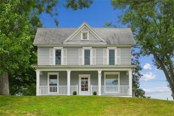 1308 Memorial Drive Se, Cedar Rapids, IA 52403
