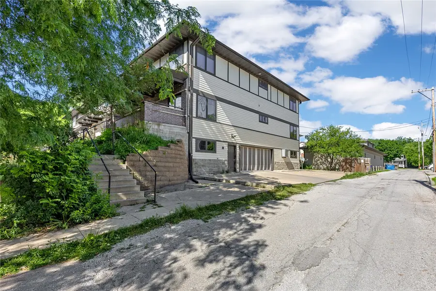 30-36 N Lucas Street, Iowa City, IA 52246 - #2