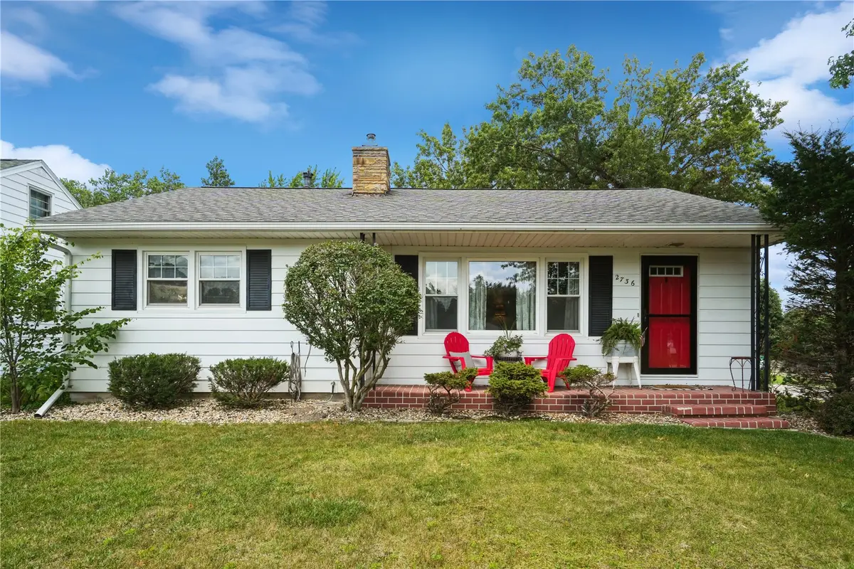 2736 14th Avenue Se, Cedar Rapids, IA 52403 - #1