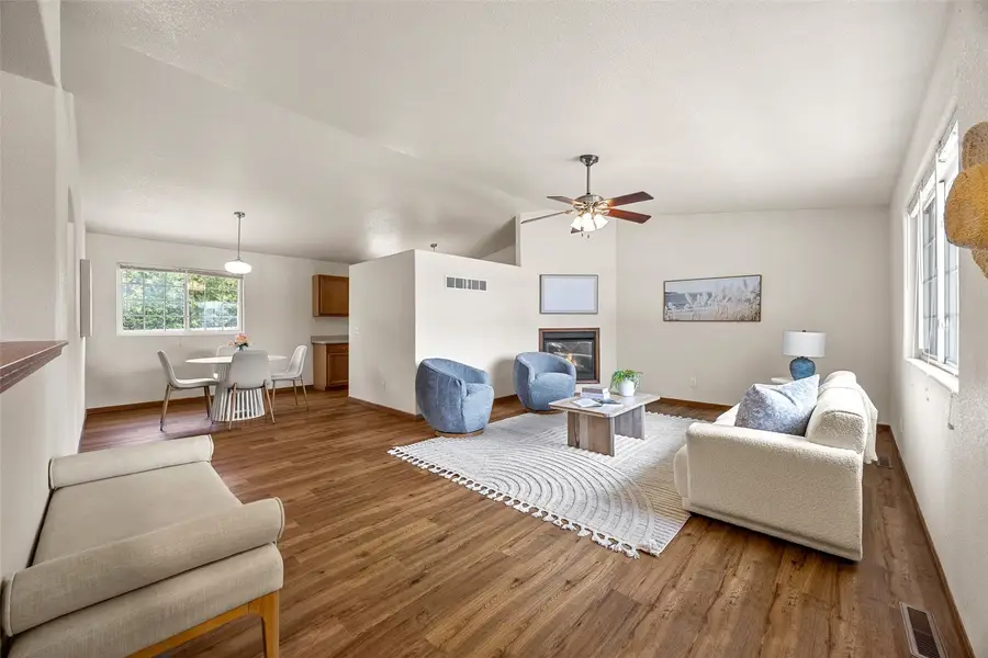 275 S 21st Street Court, Marion, IA 52302 - #3