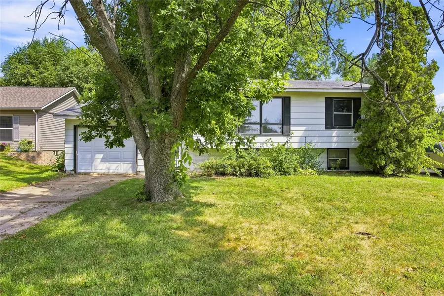 3618 Pine Wood Drive Ne, Cedar Rapids, IA 52402 - #2