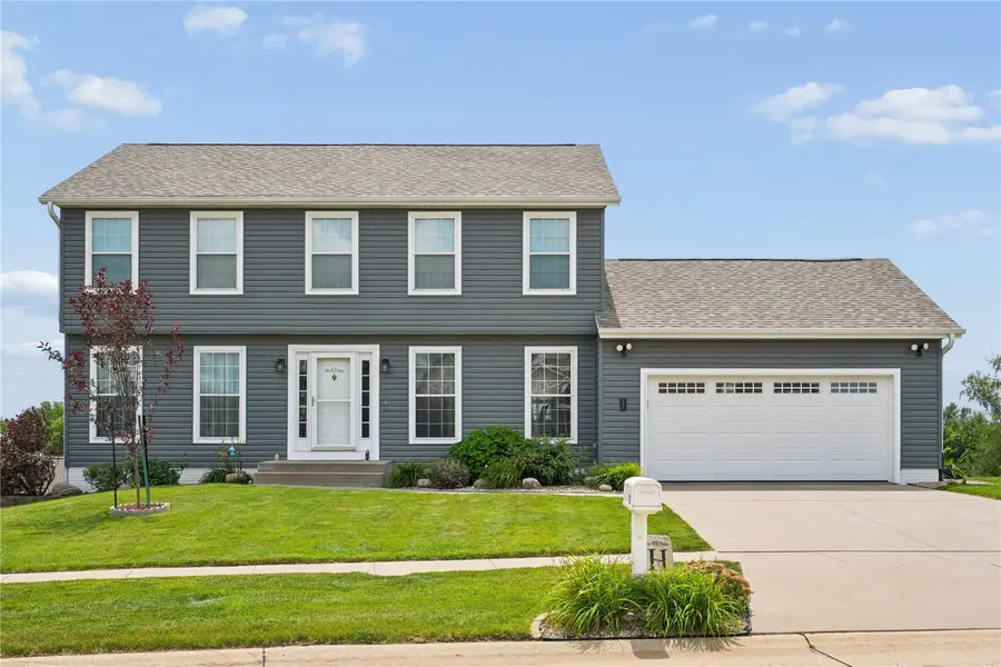501 Limerock Drive Nw, Cedar Rapids, IA 52405 - #2