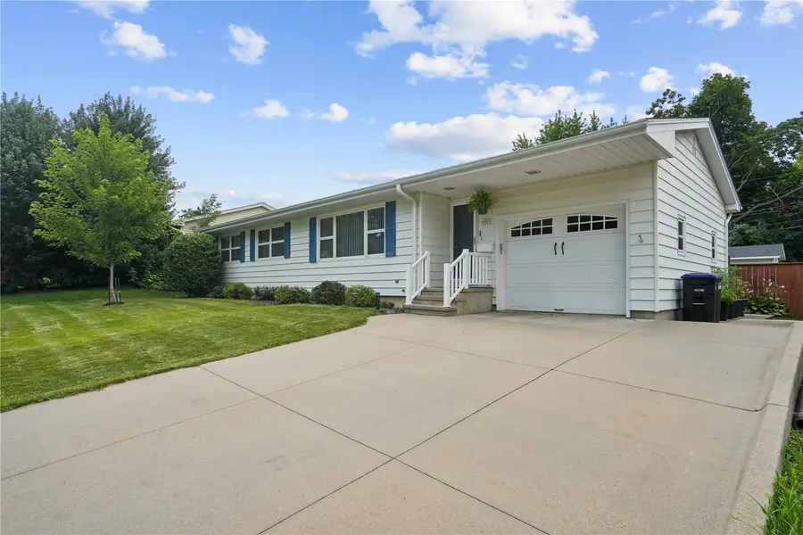 2245 Brockman Avenue, Marion, IA 52302 - #2