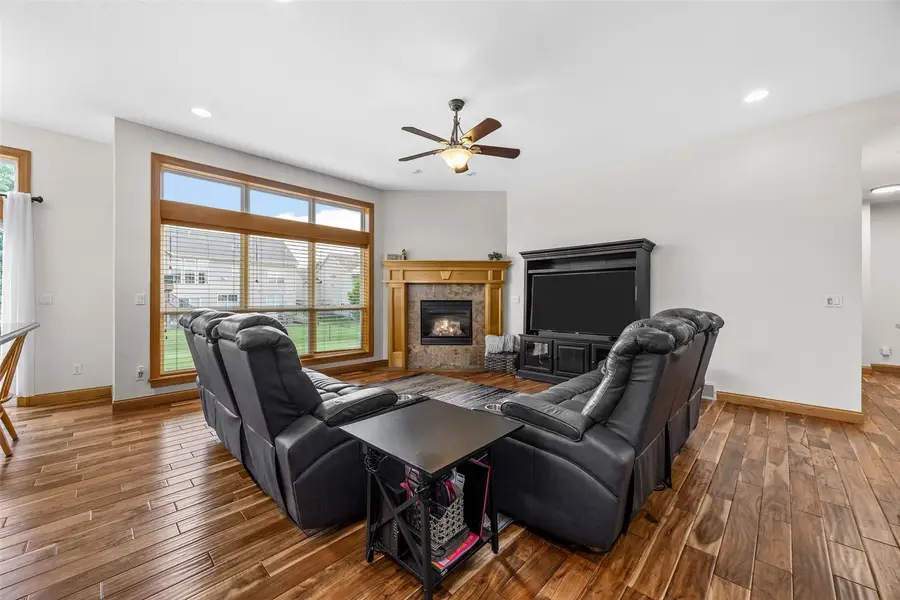 1364 Lindenbrook Lane, Marion, IA 52302 - #3