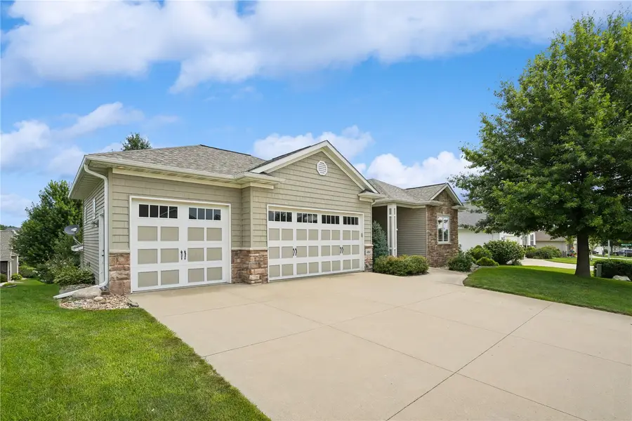 4060 Monarch Avenue, Marion, IA 52302 - #2