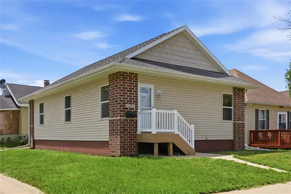 1001 H Nw, Cedar Rapids, IA 52405