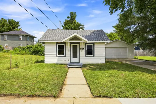 3015 2nd Avenue Se, Cedar Rapids, IA 52403