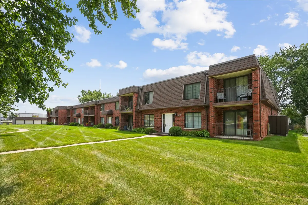 5715 Golden Court Ne #45, Cedar Rapids, IA 52402 - #1