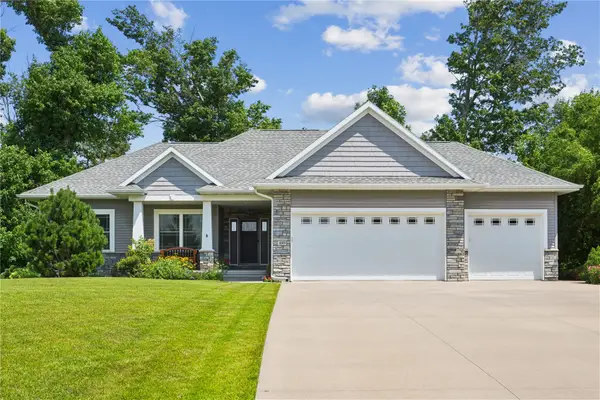 4100 Windfall Drive Nw, Cedar Rapids, IA 52405