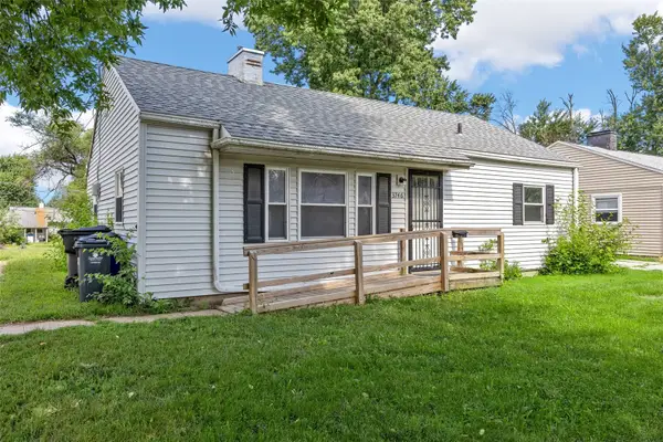 3746 Kencrest Drive Ne, Cedar Rapids, IA 52402