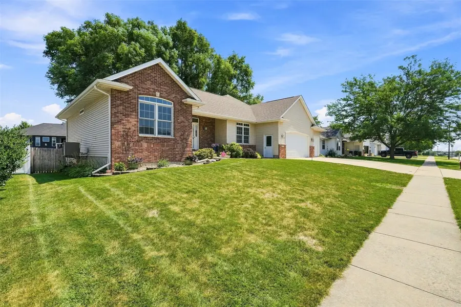 2865 Winchester Drive, Marion, IA 52302 - #2