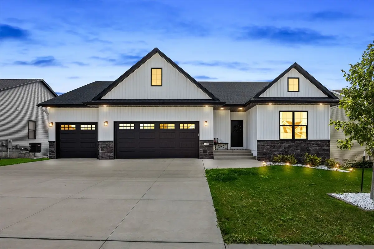 1404 Green Oak Pass, Tiffin, IA 52340 - #1