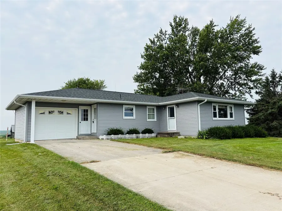 1136 145th Street, Victor, IA 52347 - #2