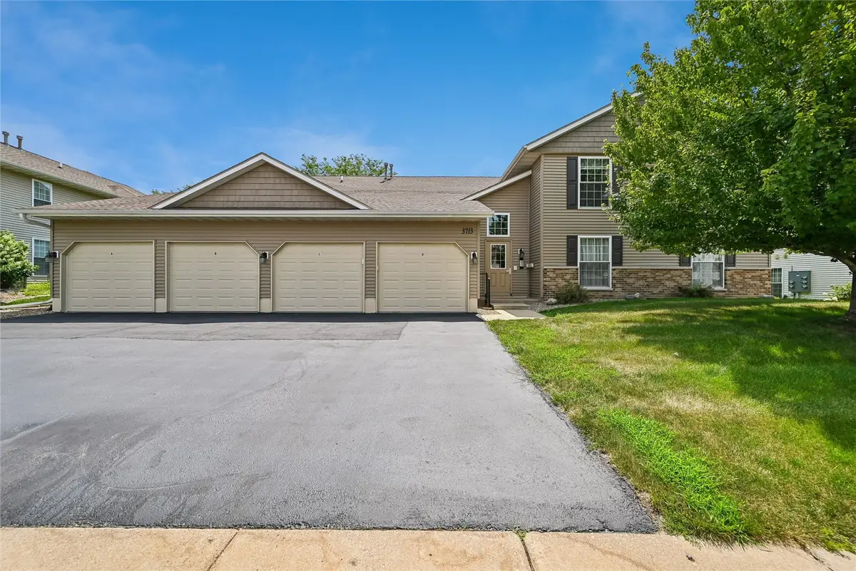 3713 Foxborough Terrace Ne #C, Cedar Rapids, IA 52402 - #1