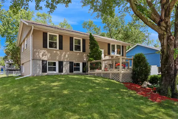 46 Regal Lane, Iowa City, IA 52240