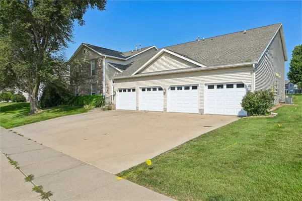 480 Burdette Drive Sw #A, Cedar Rapids, IA 52404