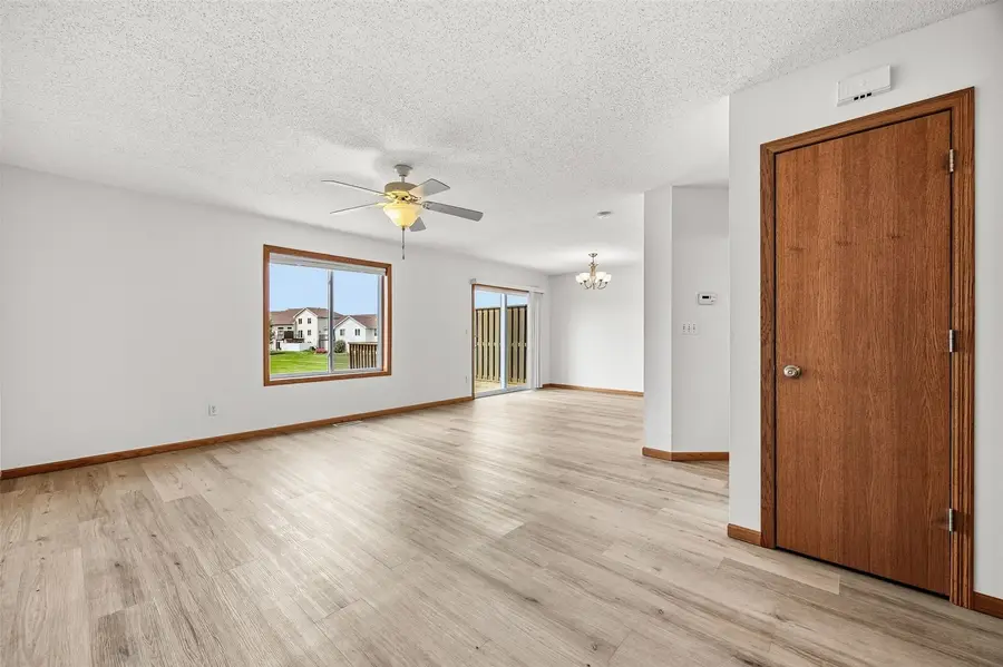 2535 Greenway Court, Marion, IA 52302 - #3