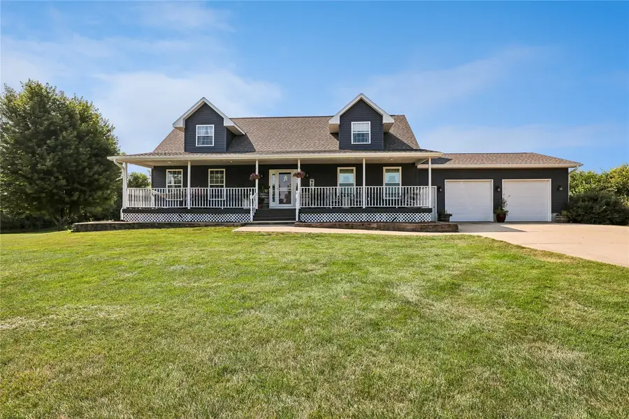 1065 Shae Drive, Palo, IA 52324 - #2