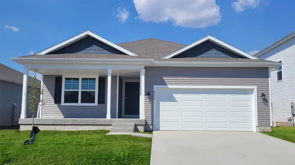 2771 Cecelia Drive, Hiawatha, IA 52233