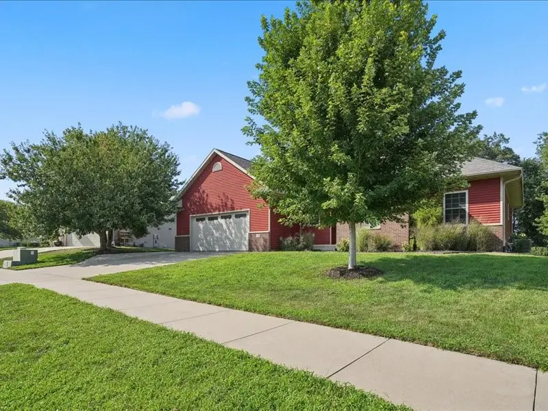 720 Blue Jay Court, Tiffin, IA 52340 - #2
