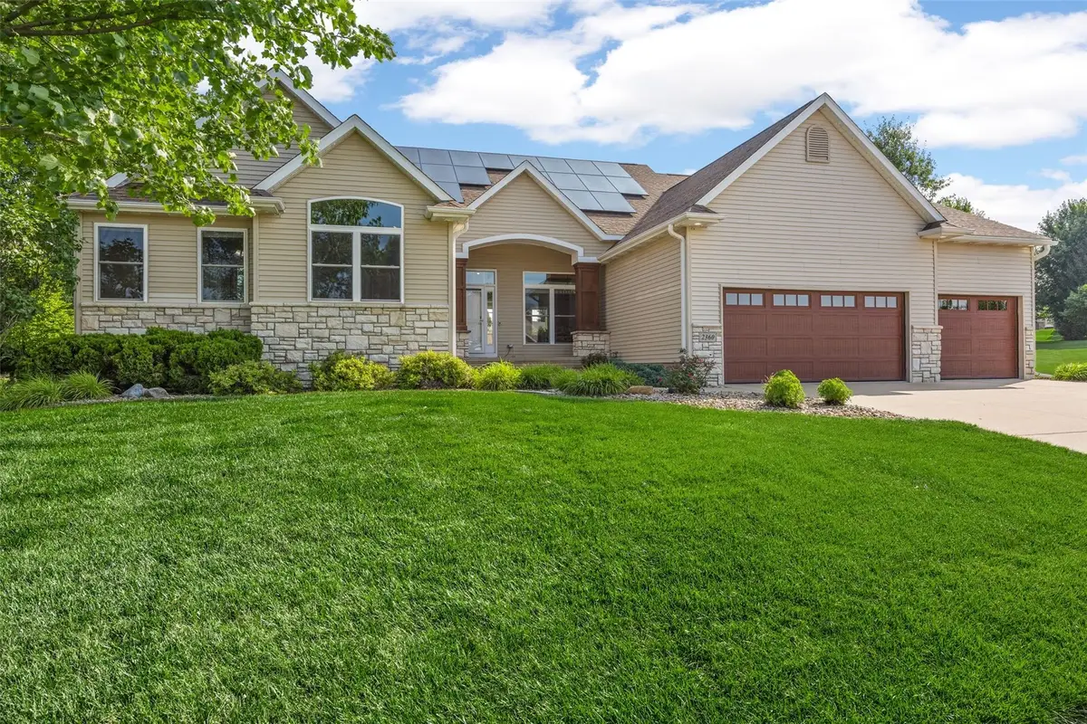 2360 Timber Creek Drive, Marion, IA 52302 - #1