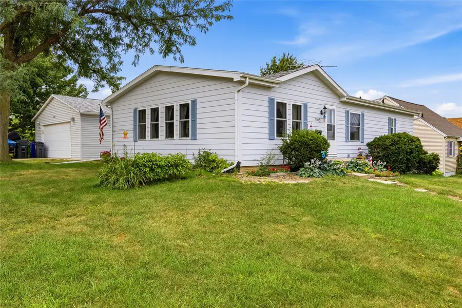 1105 18th Avenue Sw, Cedar Rapids, IA 52404 - #3