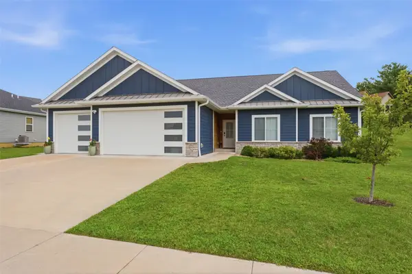 211 Dawson, West Branch, IA 52358