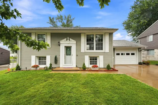 3027 Huxley Ln Lane Sw, Cedar Rapids, IA 52404