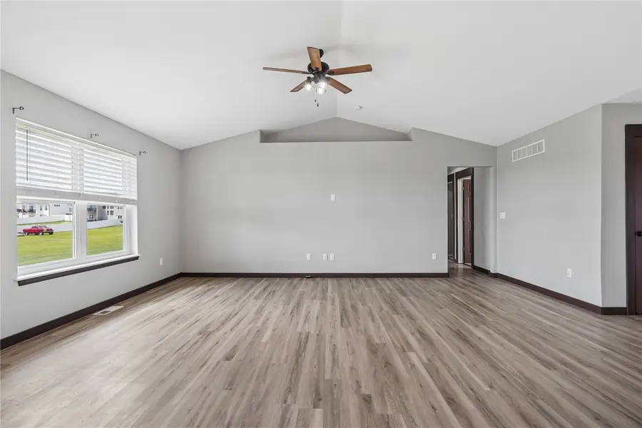 103 Viking Drive, Vinton, IA 52349 - #3