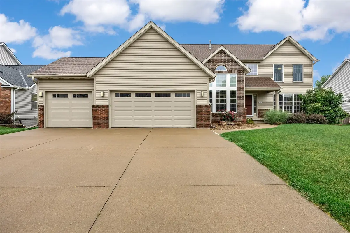 214 Revere Court Ne, Cedar Rapids, IA 52402 - #1