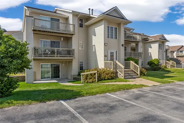 1260 44th Street #A, Marion, IA 52302