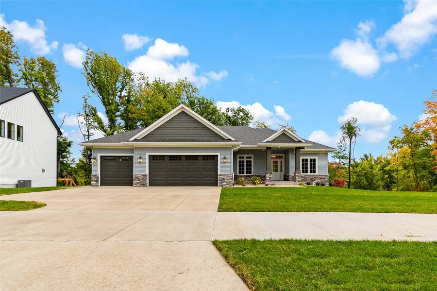 5521 Seminole Valley Trail Ne, Cedar Rapids, IA 52411 - #2