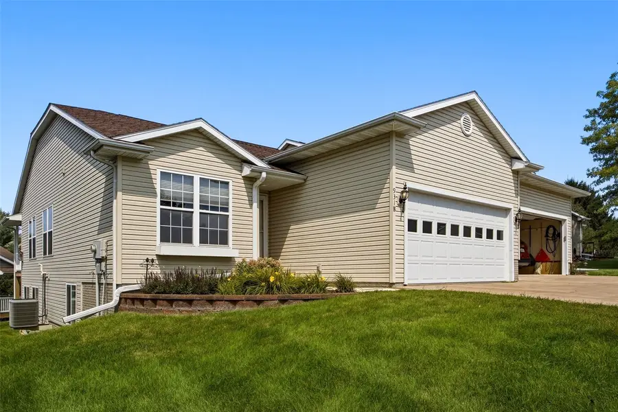 931 Willow Lane #B, Lisbon, IA 52253 - #2